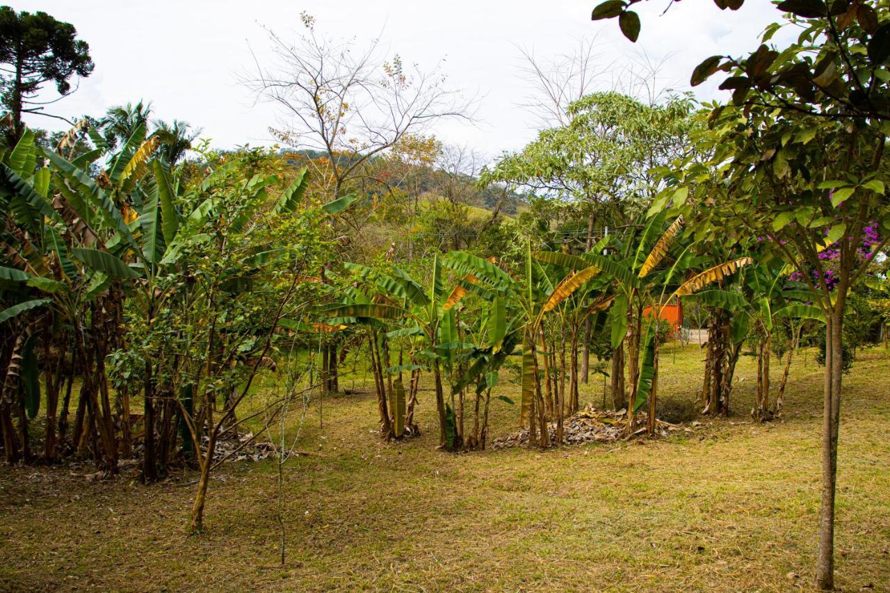 Pousada Vale Dos Jacus Guararema Exterior photo