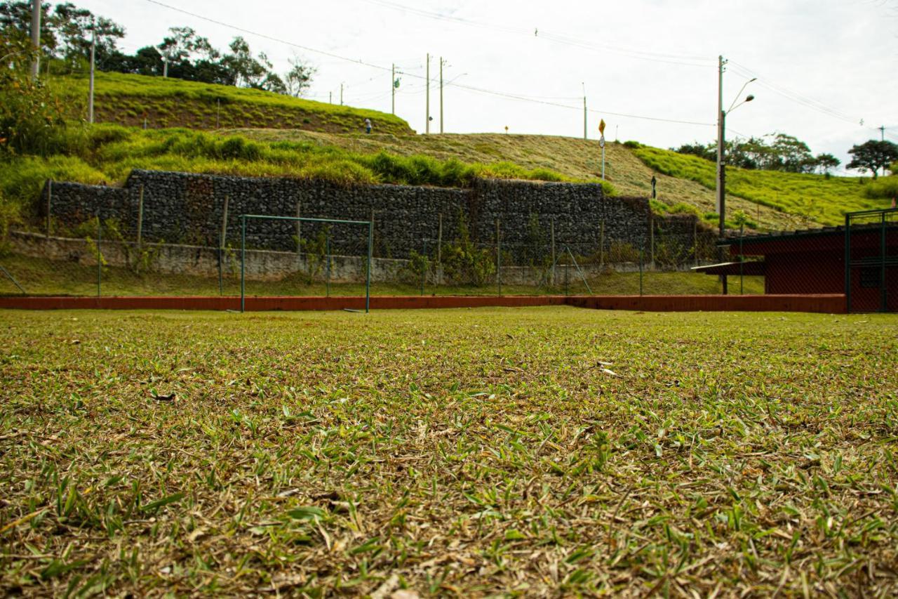 Pousada Vale Dos Jacus Guararema Exterior photo
